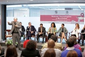 El doctor Julio Téllez alertó que "el alojamiento de datos personales que Uber recaba arriesga la seguridad de sus usuarios ya que puede ser trasladada a EEUU, un país donde no existe Ley de Protección de Datos".