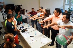 Christian González, Secretario de Imagen Institucional de CONAPE, toma protesta a los nuevos integrantes de CONAPE en Colima